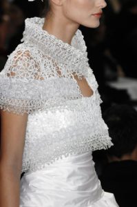 Coprispalle da sposa in cristalli Chanel