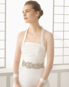 coprispalle in tulle bordato d'organza
