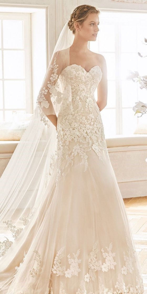 L&rsquo;ACCONCIATURA DA SPOSA CON TRECCE - La Fata Madrina Alessandra Cristiani